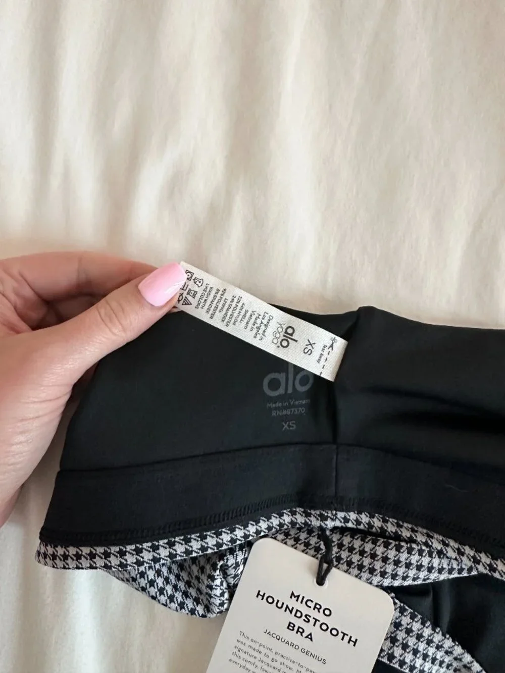 ALO Yoga | Micro Houndstooth Bra Top & Tennis Skirt 2 Piece Set